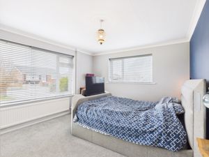 Bedroom- click for photo gallery